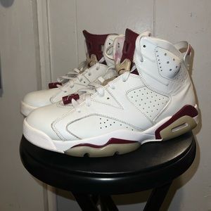 Men’s Jordan Maroon Retro 6’s